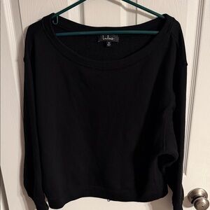 Lulu's Black Sweatshirt